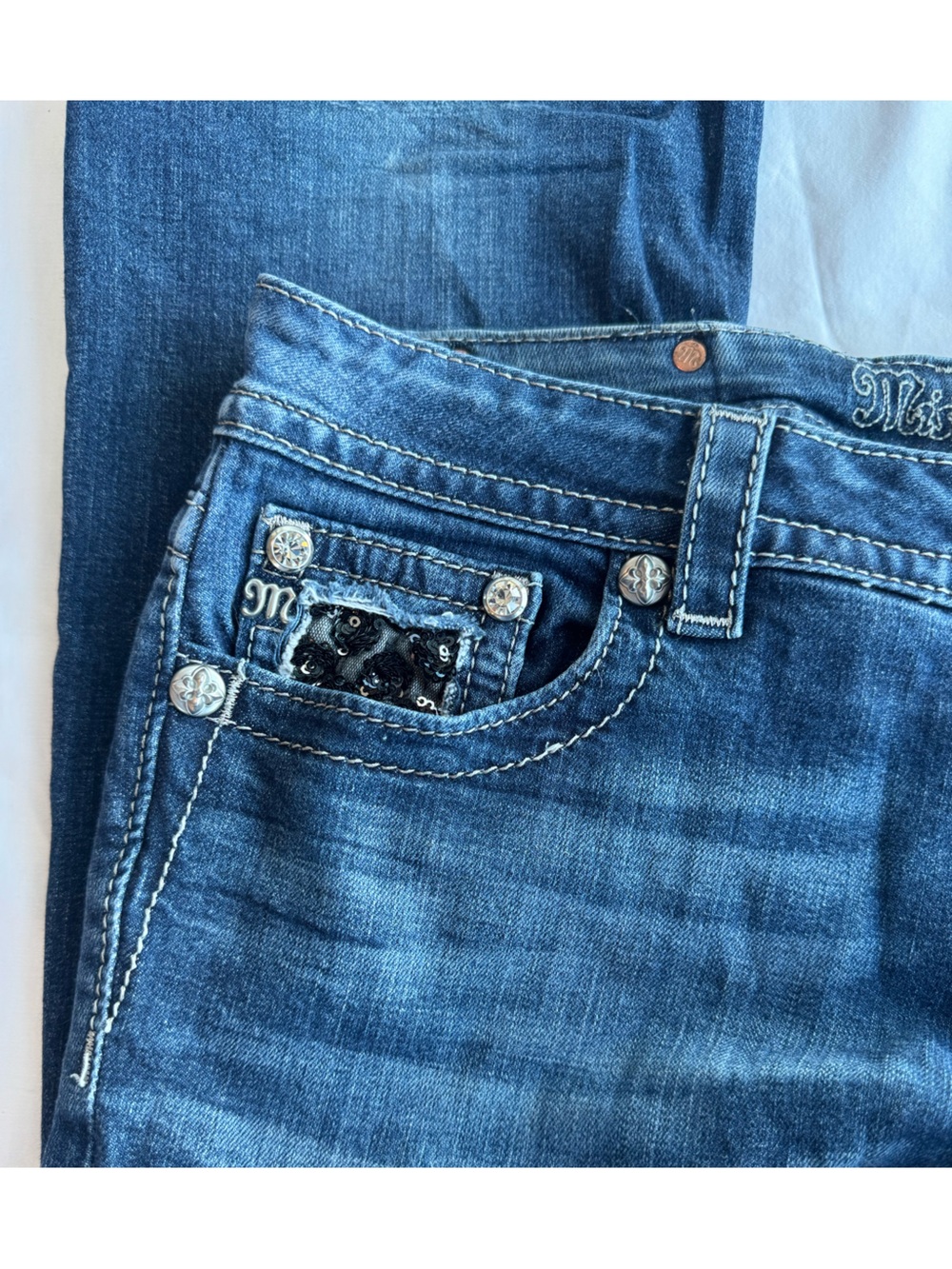 Y2K Miss Me Black Sequin Flap Pocket Bootcut Jeans Size 30 Low Rise Bootbarn - Picture 3 of 14